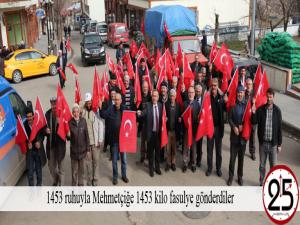 1453 ruhuyla Mehmetçiğe 1453 kilo fasulye gönderdiler 