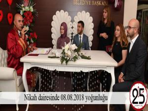 Nikah dairesinde 08.08.2018 yoğunluğu 