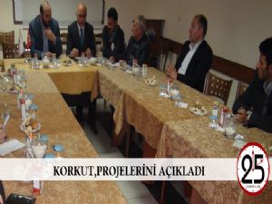 Korkut, projelerini mühendislere anlattı