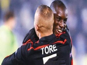 Demba Ba ve Gökhan Töre'den şok hareket!