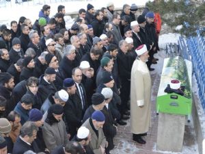  PALANDÖKEN BELEDİYESİ ÖZEL KALEM MÜDÜRÜ SAVAŞ'IN BABASI HAKKA YÜRÜDÜ