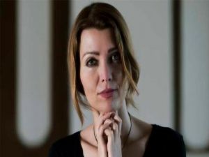 Elif Şafak'tan skandal yazı!