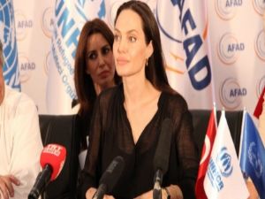 Angelina Jolie'den Türk halkına teşekkür