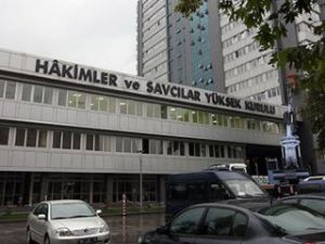 49 hakim ve savcı görevden uzaklaştırıldı