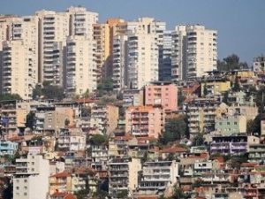 Siyasi belirsizlik konut satışlarında hız kesmedi