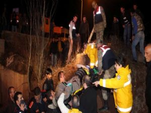 ERZURUM'DA FECİ KAZA: 1 ÖLÜ, 2 YARALI