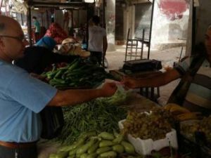 Halep'te çarşı pazarda Türk Lirası kullanılmaya başladı