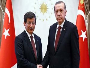 'AHMET DAVUTOĞLU KARDEŞİMİ KUTLUYORUM'