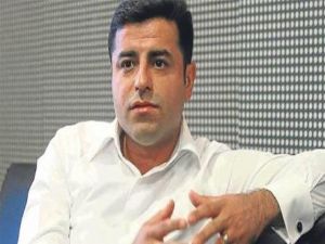 Demirtaş: Hendek kazanlar tarih yazıyor