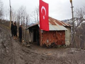 Şehidin evi yeniden yapılacak