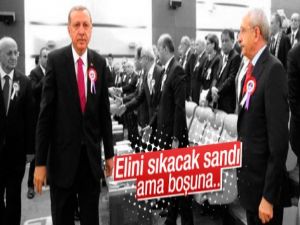 Cumhurbaşkanı Erdoğan, Kılıçdaroğlu'nun elini sıkmadı