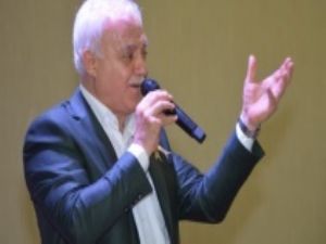 Hatipoğlu: 'Peygambersiz bir din kurmak istiyorlar'