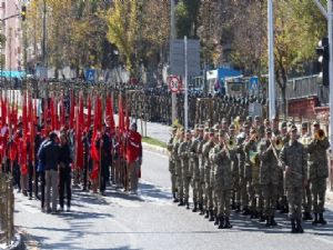 Erzurum'da 29 Ekim Cumhuriyet Bayramı etkinliklerinin provası yapıldı