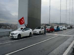 15 Temmuz Şehitler Köprüsü'nde saat 09:05'te hayat durdu