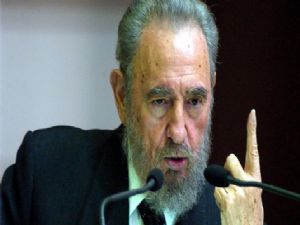 Son dakika haberi: Dünyaca ünlü lider Fidel castro öldü! Fidel castro kimdir?