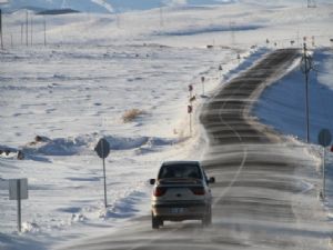 Ardahan'da tipi ulaşımı olumsuz etkiliyor