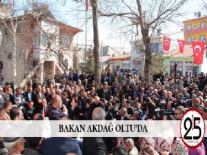  Bakan Akdağ Oltu'da 