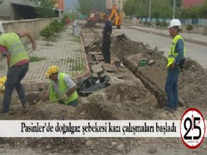  Pasinler'de doğalgaz şebekesi kazı çalışmaları başladı