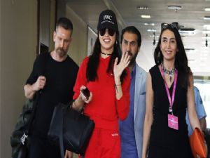 Adriana Lima Antalya'ya geldi