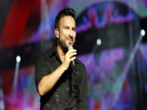 Tarkan'ın yeni albümü '10' fizy'de