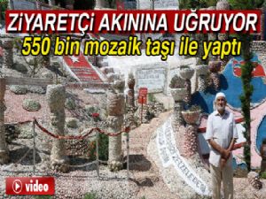 550 bin mozaik taşı ile anıt yaptı