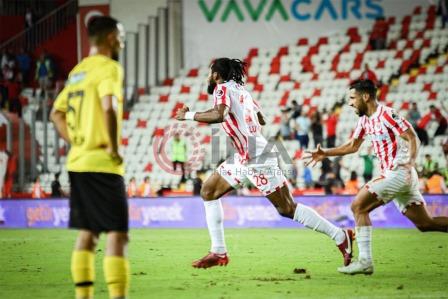 6 maçlık hasret sona erdi! Antalyaspor 90+7'de kazandı