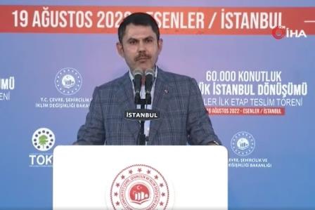 Bakan Kurum: 'Sizlere hizmet etmek boynumuzun borcudur'