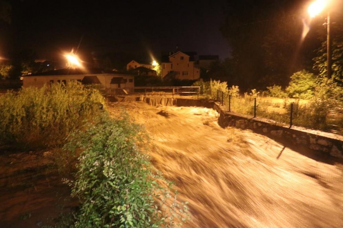 Bolu'nun Mengen ilçesi sular altında kaldı