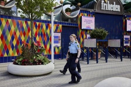 Danimarka'da lunaparkta rollercoaster raydan çıktı: 14 yaşındaki çocuk öldü