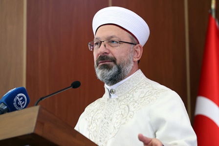 Diyanet İşleri Başkanı Erbaş: 'Vatandaşlarımız uygun camilerde diledikleri kadar kalabilirler'