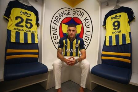 Fenerbahçe, Tiago Çukur ile 4 yıllık sözleşme imzaladı