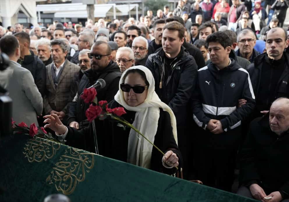 Hayatını kaybeden mimar Ece Gürel son yolculuğuna uğurlandı