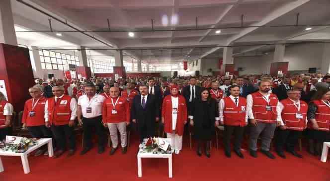 Kızılay Başkanı Fatma Meriç Yılmaz oldu