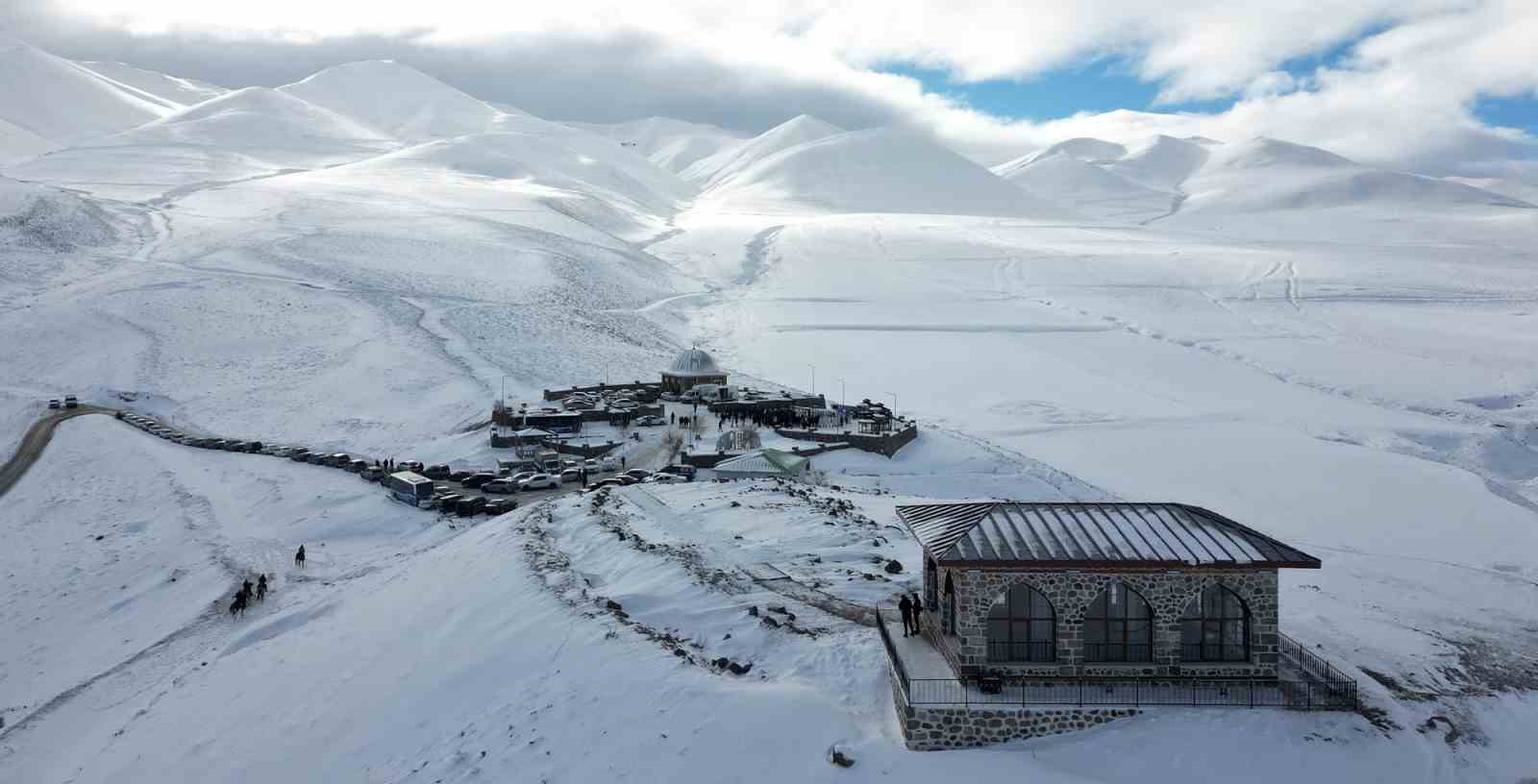 Pir Ali Baba Türbesi düzenlenen törenle açıldı