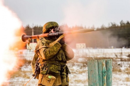 Rusya, Kaliningrad'da tatbikata başladı